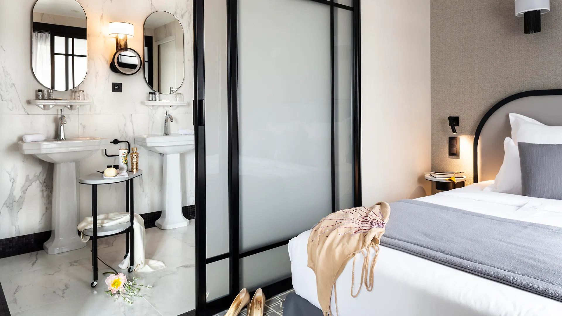 Lenox Montparnasse Hotel