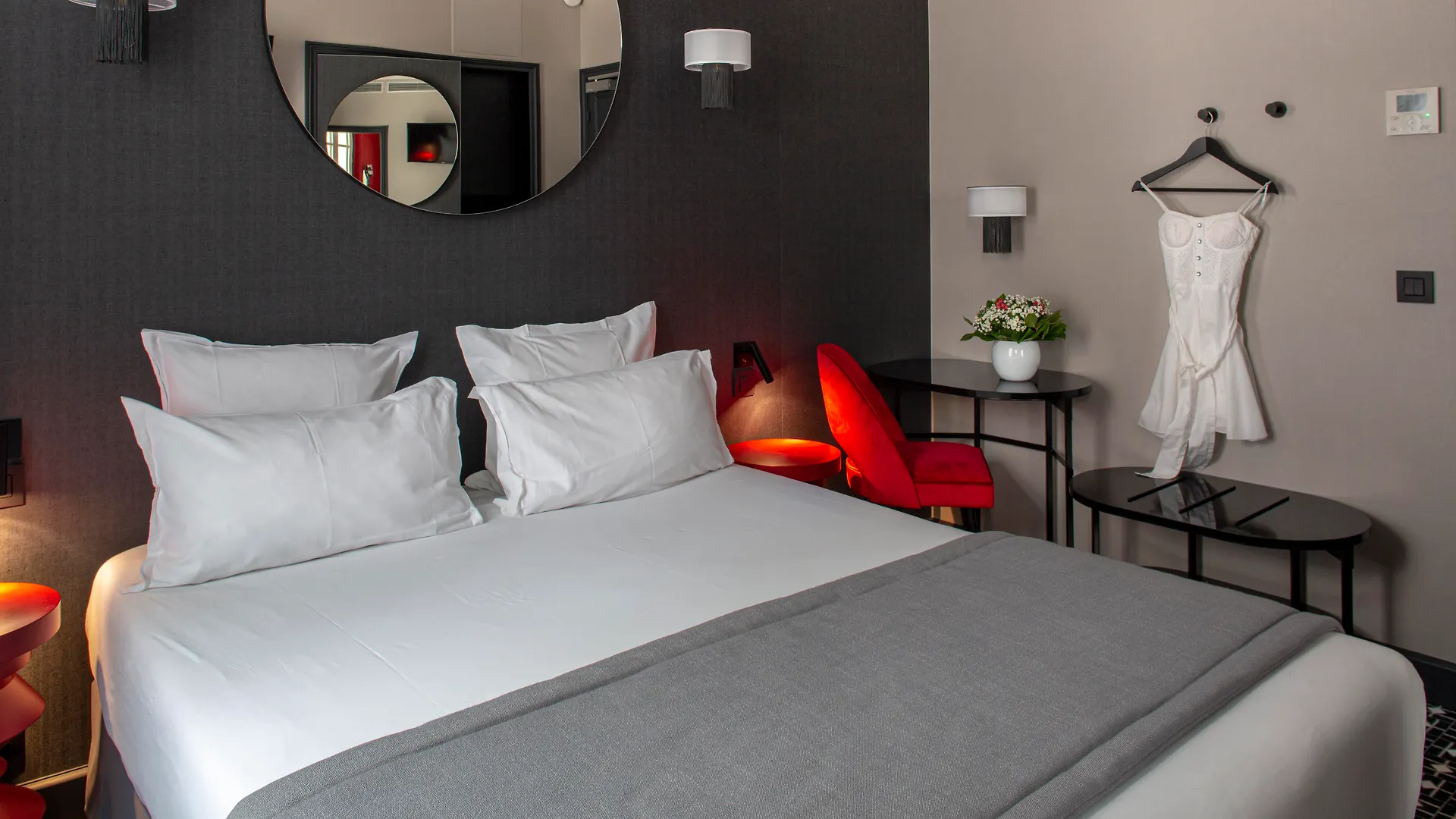 Hotel Lenox Montparnasse 3*