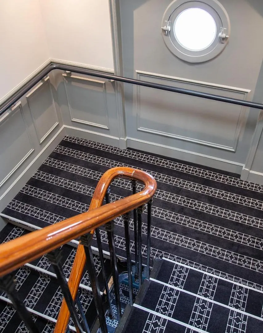Lenox Montparnasse Hotel